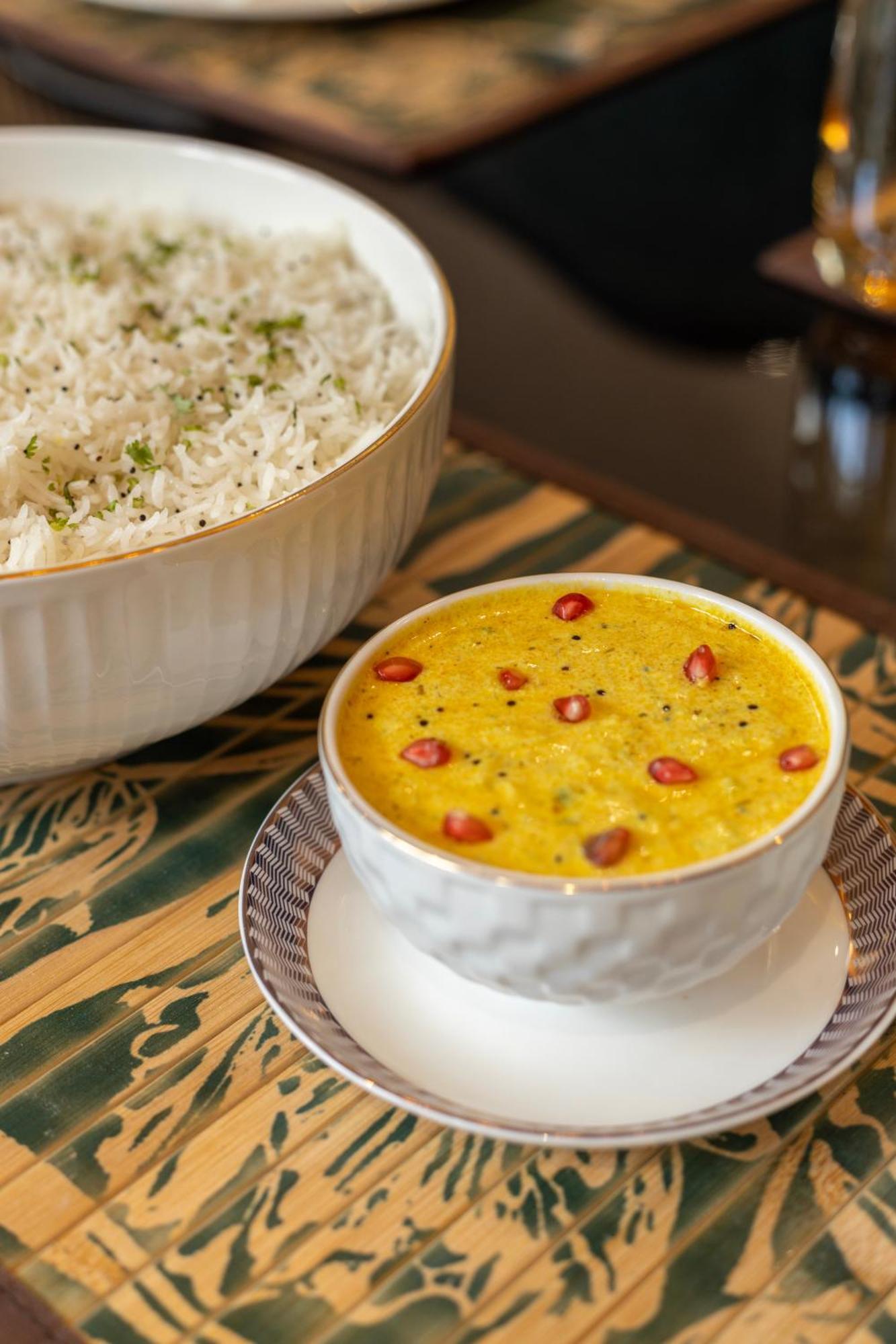 Ama Stays & Trails Kashi House, Rishikesh Ngoại thất bức ảnh