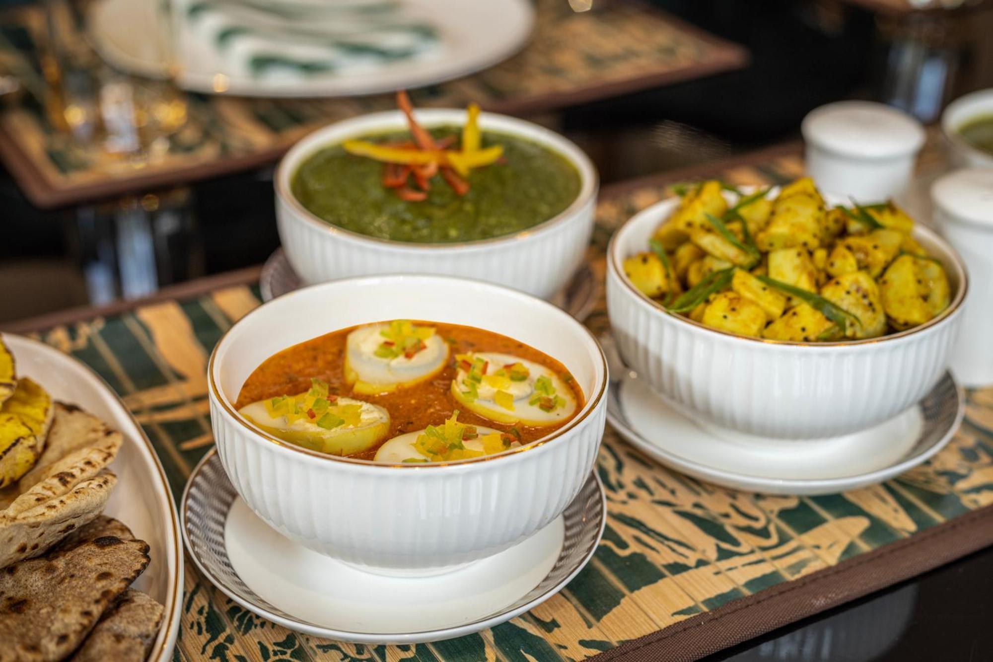 Ama Stays & Trails Kashi House, Rishikesh Ngoại thất bức ảnh