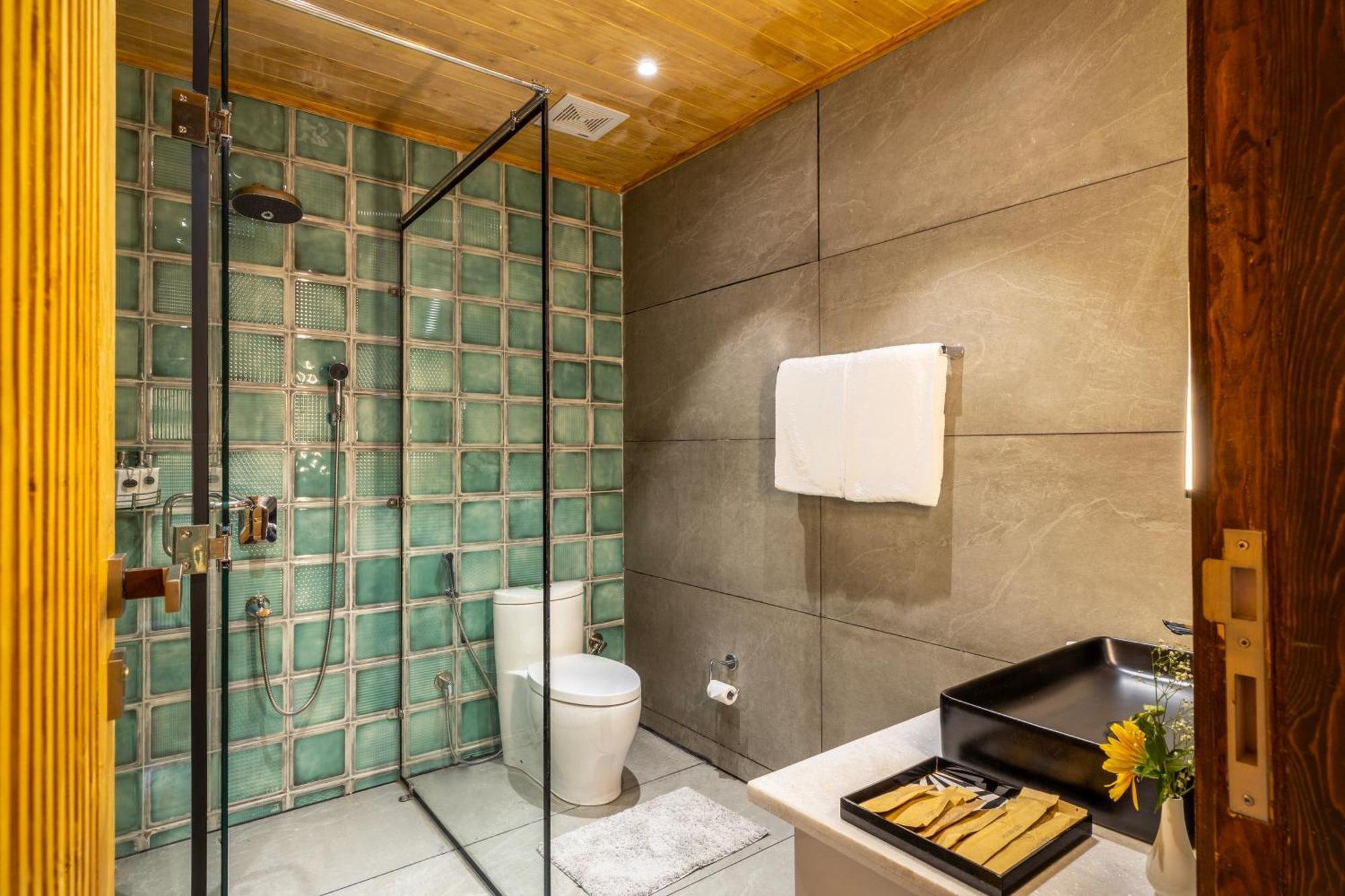Ama Stays & Trails Kashi House, Rishikesh Ngoại thất bức ảnh