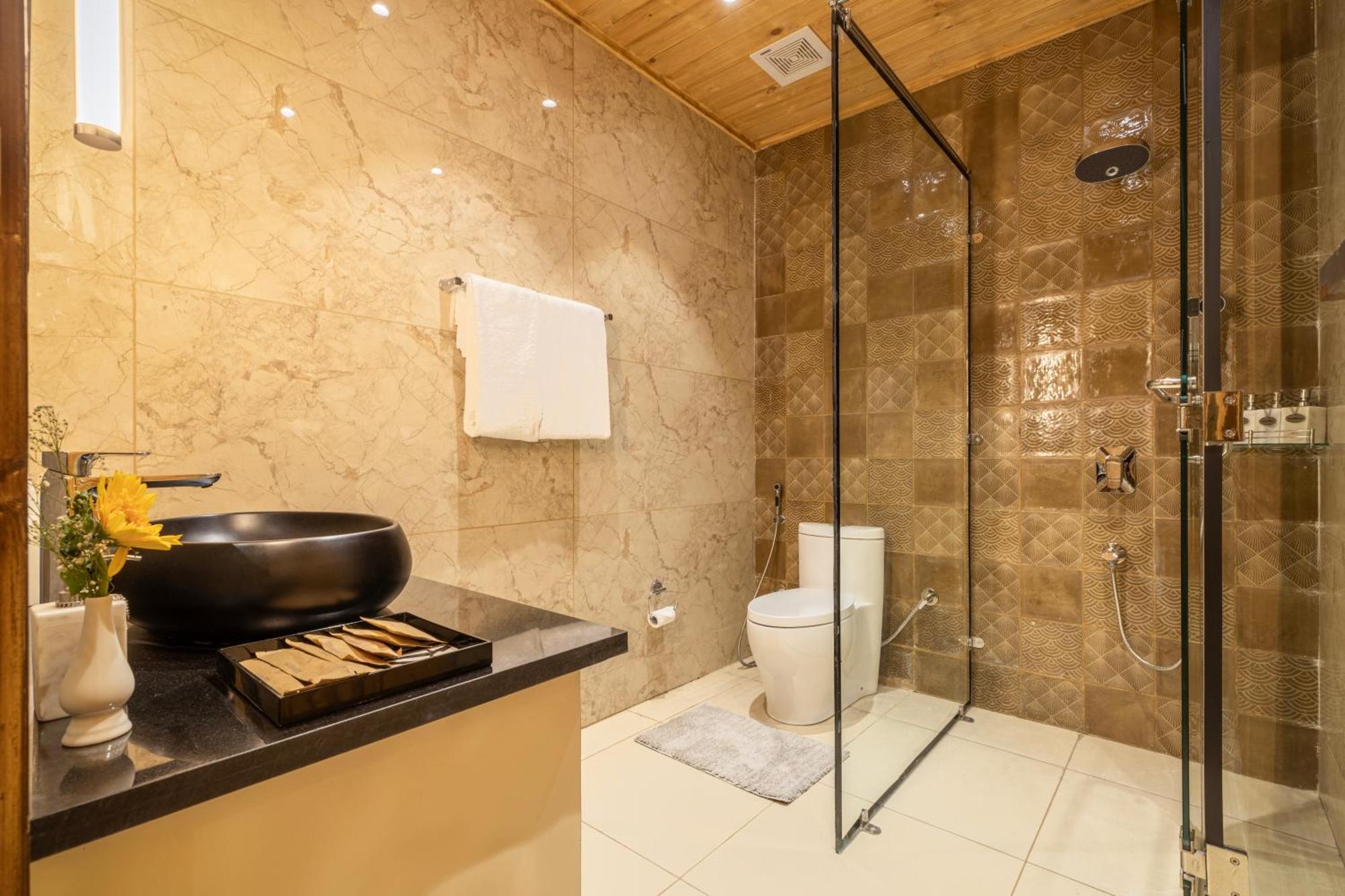 Ama Stays & Trails Kashi House, Rishikesh Ngoại thất bức ảnh